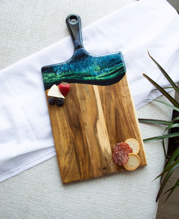 Lynn & Liana Large Cheeseboard (10 x 20")