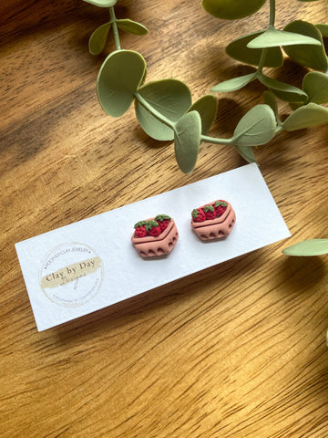 Strawberry Basket Stud Earring - Polymer Clay - 0