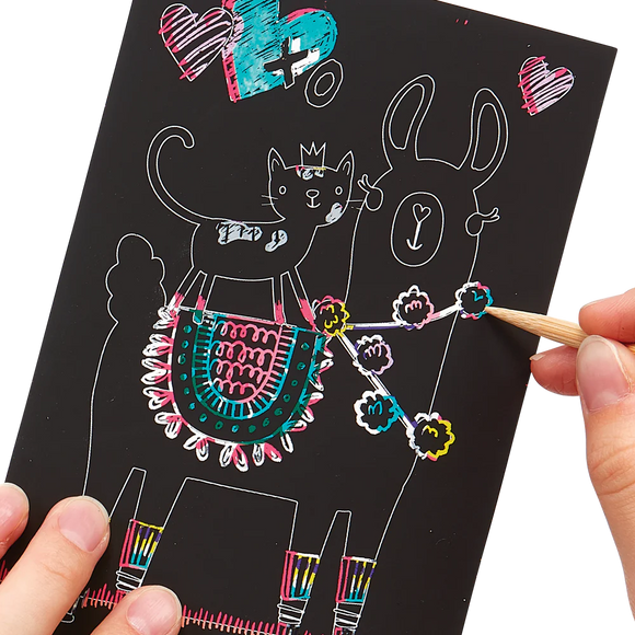 Funtastic Friends Scratch and Scribble Mini Scratch Art Kit