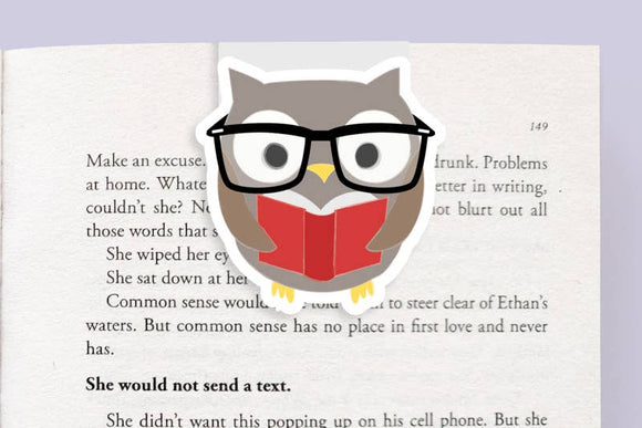 Owl Reading Jumbo Magnetic Bookmark