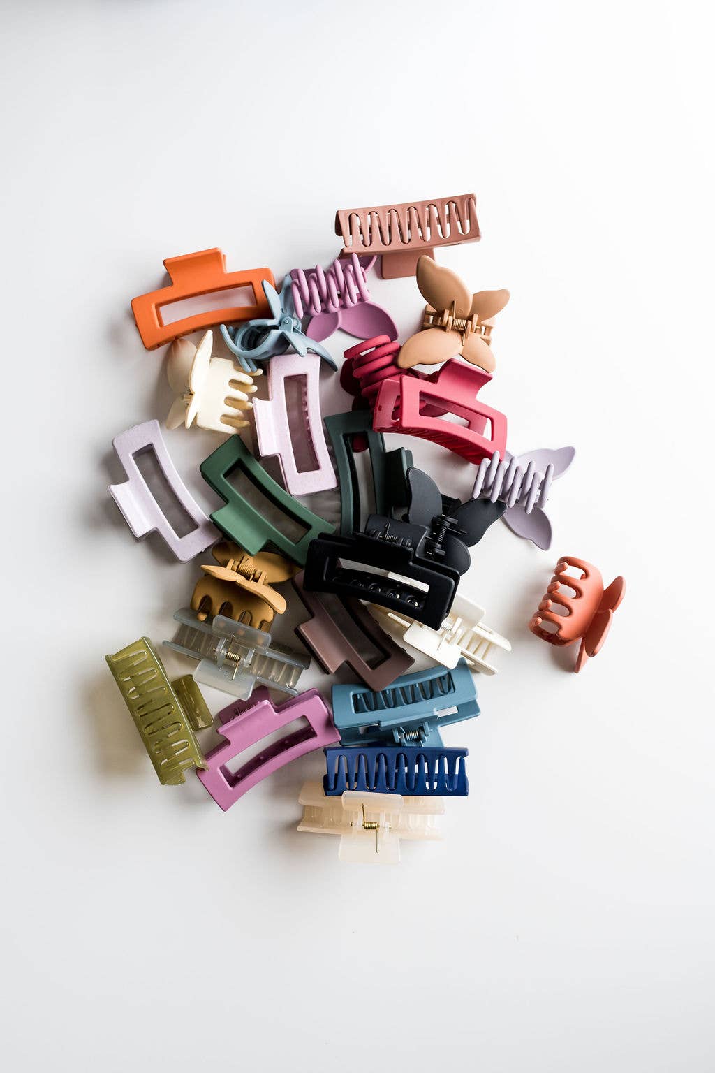 Assorted Medium Hair Claw Clips