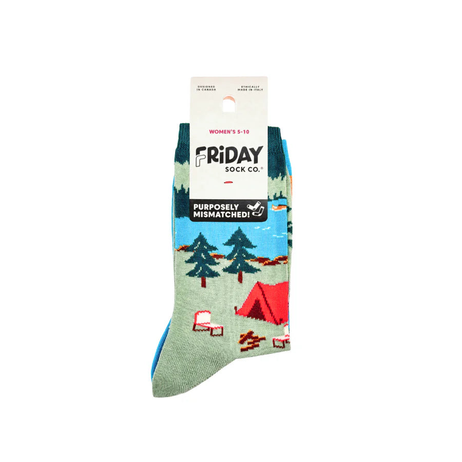 Women's Canada Mountain Scene Socks - 0