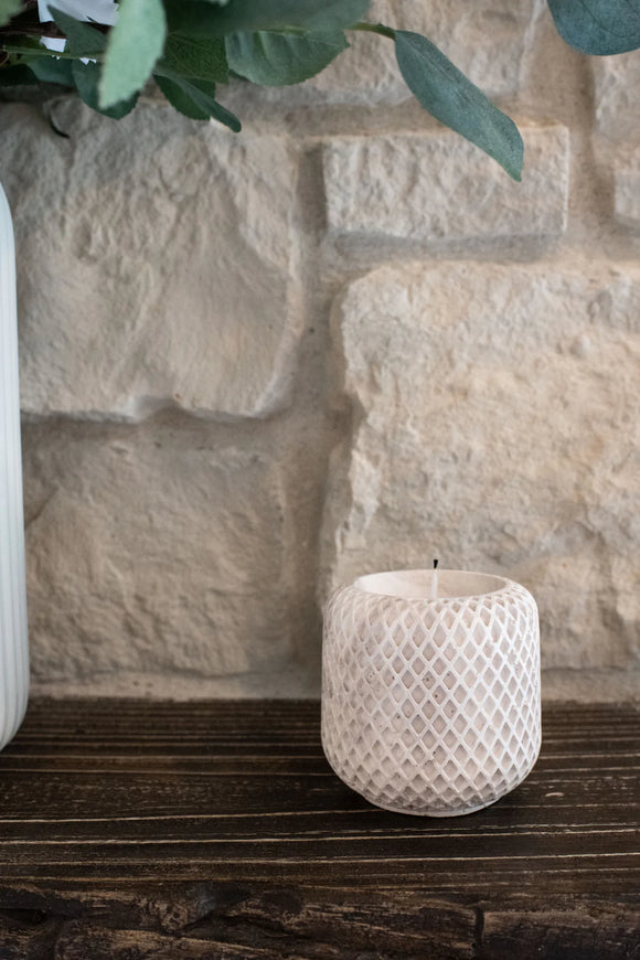 Lynn & Liana Limestone Lattice Holder