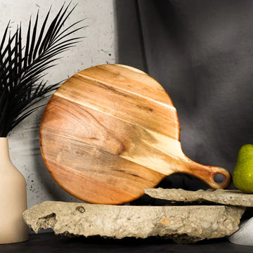Round Cutting Board - Round handmade wooden cutting board with handle, unique Canadian gift design.