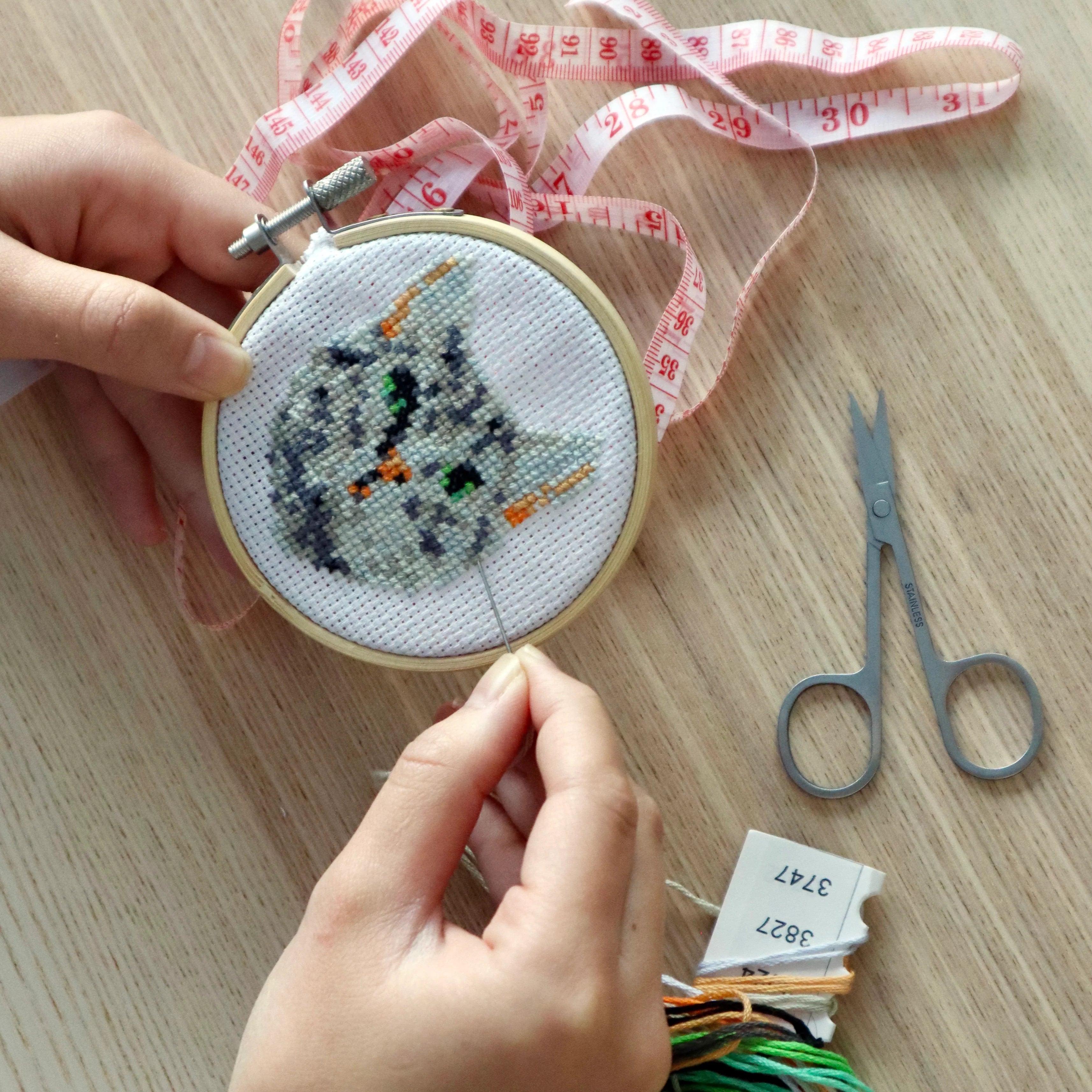 Tabby Cat Mini Cross Stitch Embroidery Kit - 0