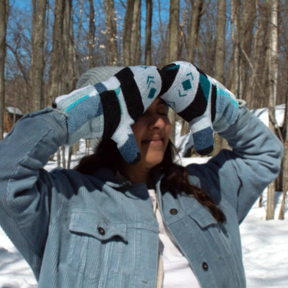 Mini Tipi Mittens (various patterns)