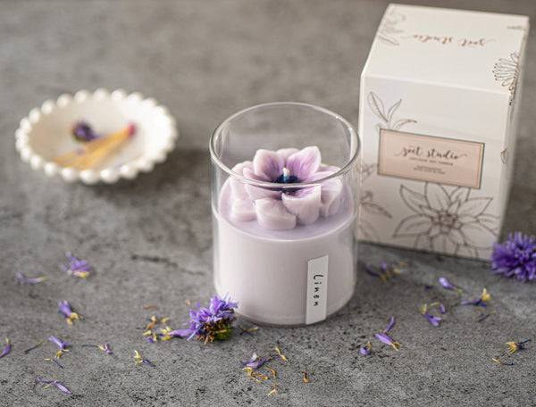 Anemone Floral Soy Candles - 8 oz: Pink - Sunday
