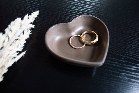 Mini Heart Dish (no tariffs)