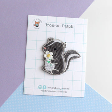Cute Skunk Embroidered Patch - 0