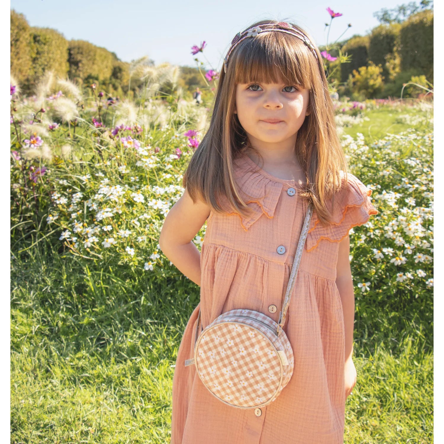 Daisy Gingham Round Bag