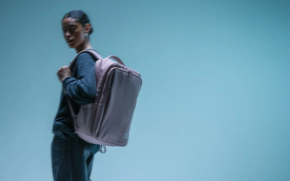 Herschel Kaslo Daypack Tech in Ash Rose Tonal - 20L