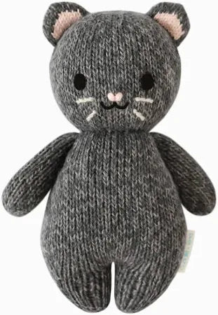 cuddle + kind Baby Animals