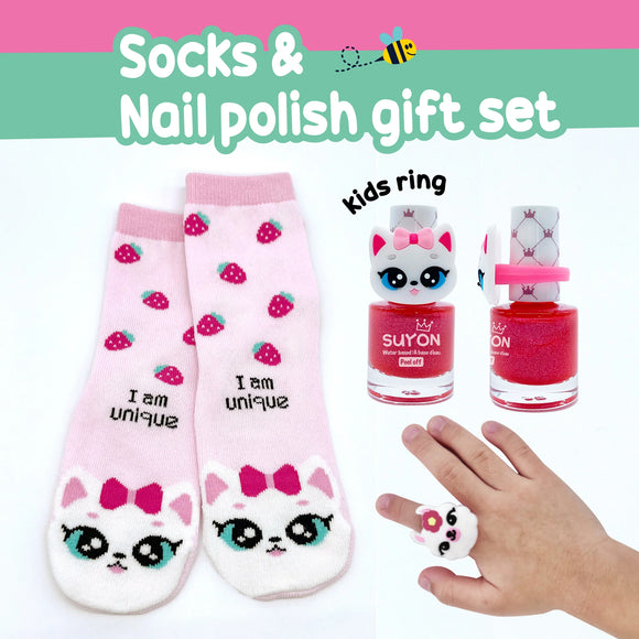 Socks & Nail Polish Gift Set - Kitty