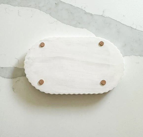 Lynn & Liana Fluted Oval Tray