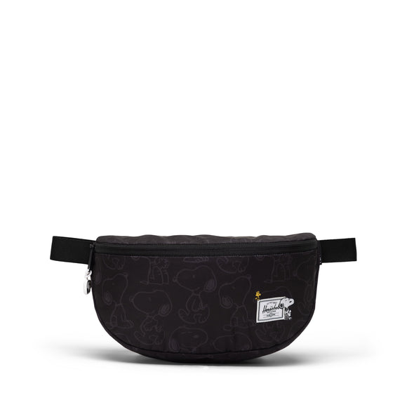 Herschel Peanuts® Kaine Hip Pack in Black