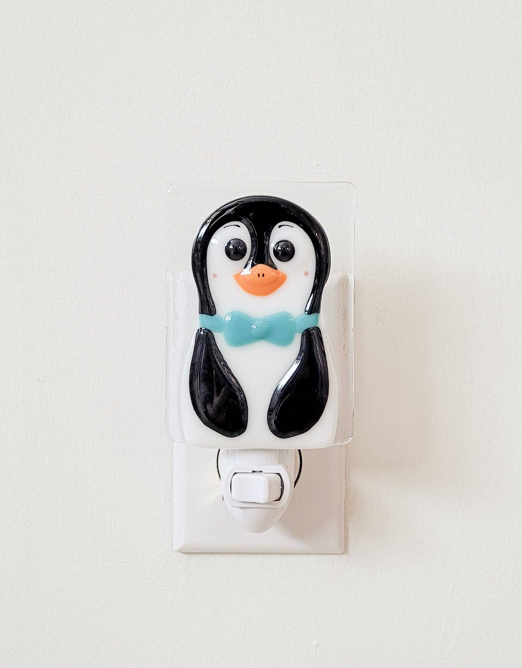 Night Light - Penguin - Alfred