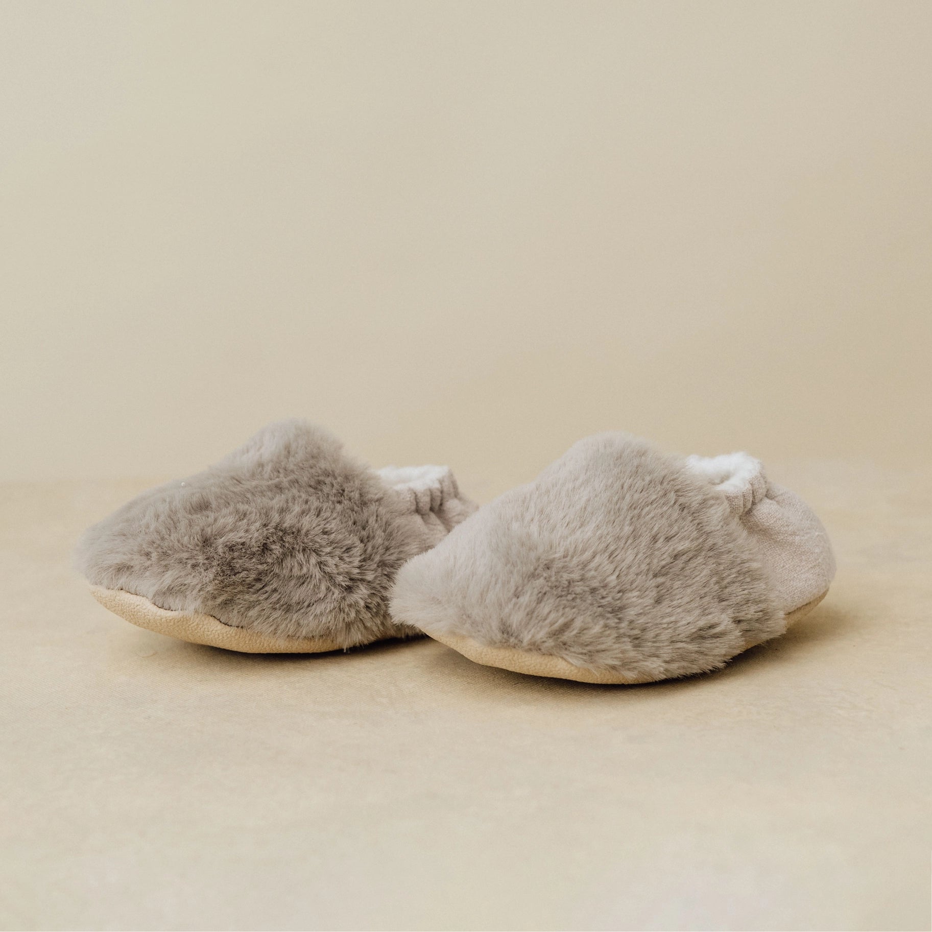 Baby Slipper Bunny Faux Fur (Soft Soul)